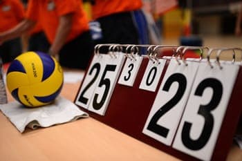 Rally Scoring In Volleyball Explained | Better At Volleyball