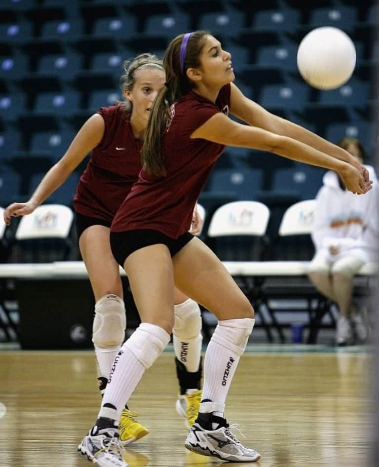 11 Steps to Make the Volleyball Team With No Experience – Better At ...